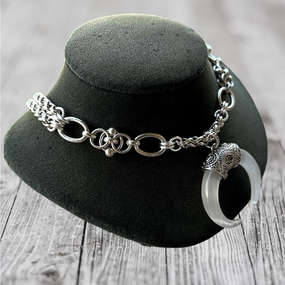 Sterling silver moon & handcrafted stainless steel links wheat chain necklace - Picture 9 of 15